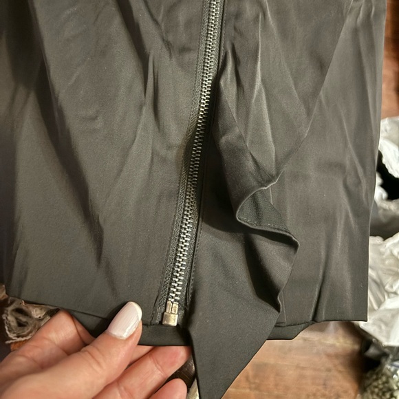 BEDO Femme Ruffle Accent Little Black Skirt - Picture 5 of 11